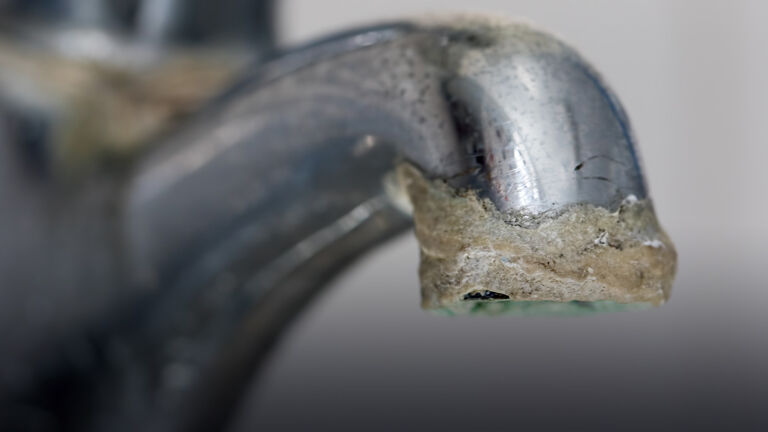 scale-plumbing_faucet