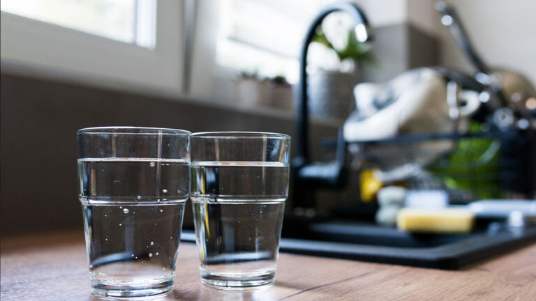 water-glasses-closeup